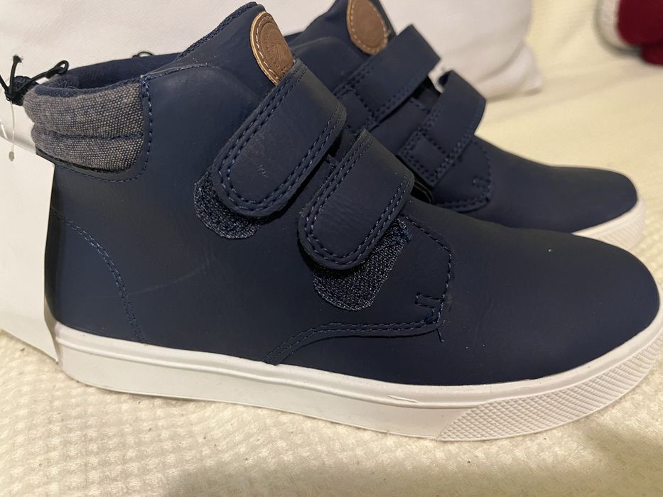 Нови обувки HM с размер 34