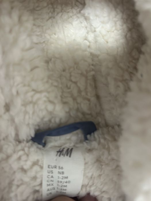 Продам комбинезон на малыша