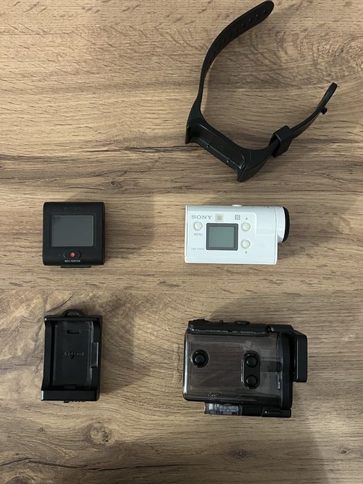 Экшн камера Sony FDR-X3000 + акссесуары