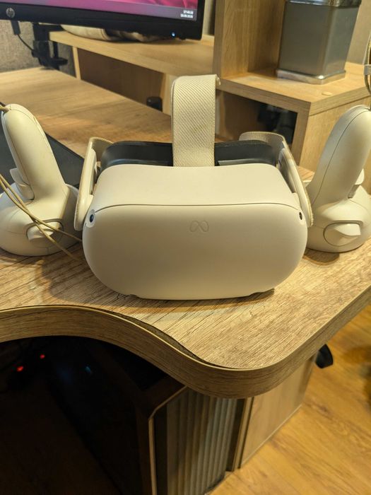 VR гарнитура Meta Quest 2, 128GB