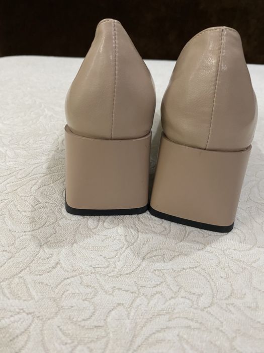 Продам Туфли женские