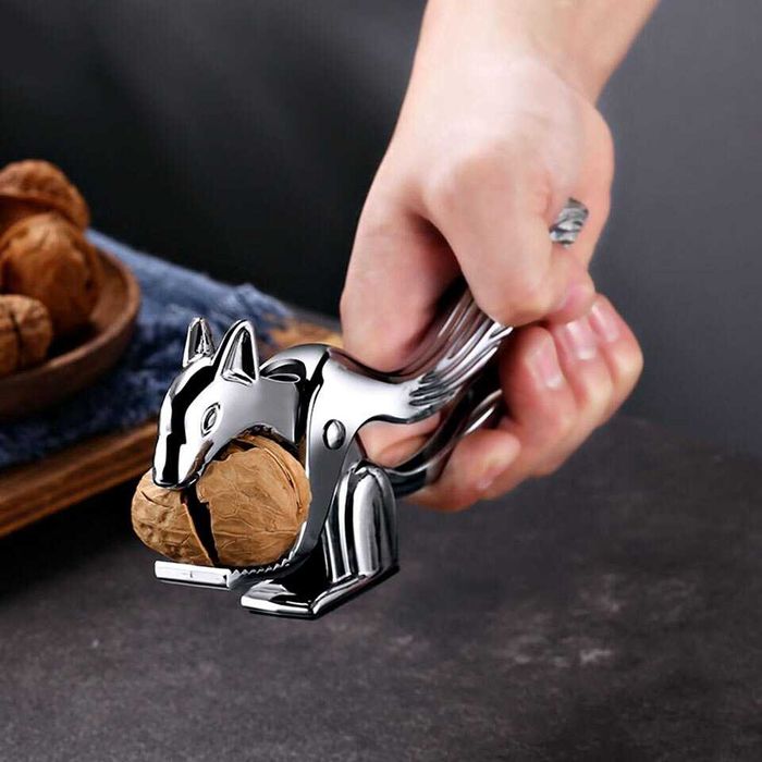 Spargator de nuci si castane! Manner Cangur. Nou ambalat!!