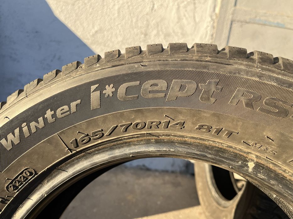 4 бр. зимни гуми 165/70/14 Hankook 6-7 mm DOT 2220