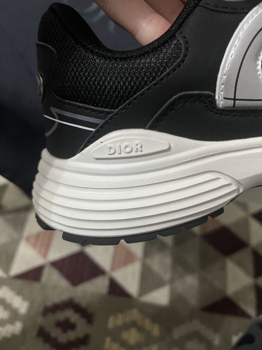Dior b30