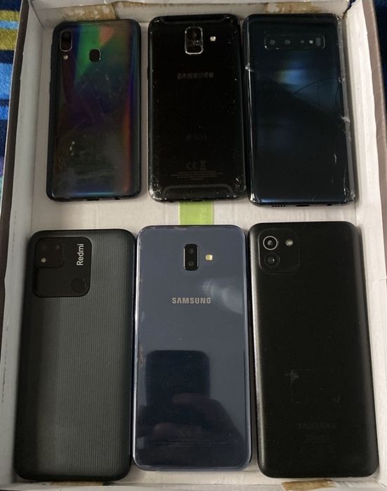 Lot adaptoare telefoane