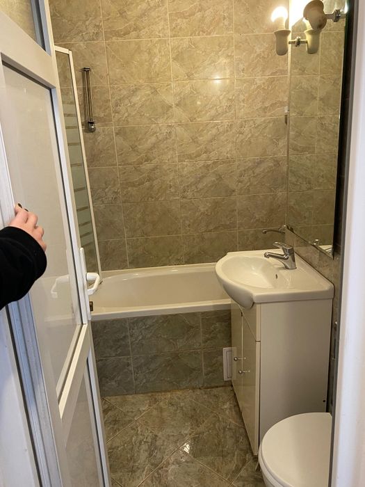 PF inchiriez ap cu 2 camere decomandat. Manastur