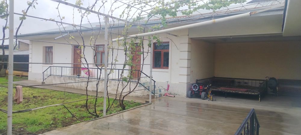 Qibray tumani baytqorgondan 7.56sotixli hovli tayyor yashashga