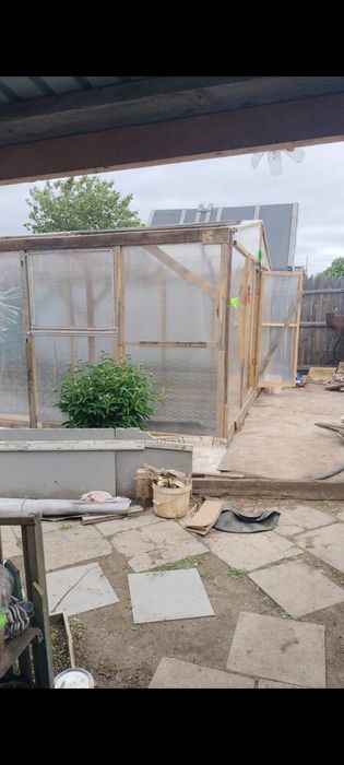 Срочно продам дачу в городе