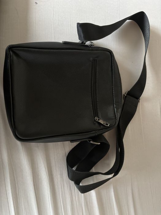 Барсетка , tommy hilfiger