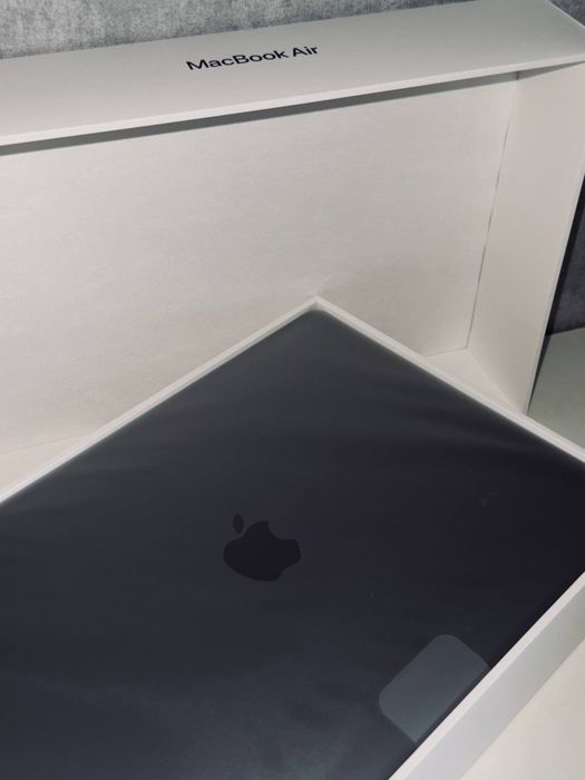 Продам MacBook Air M1