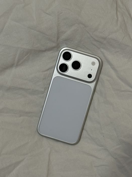 Продаются, Муляж iphone 17 pro