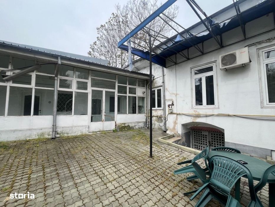 Spatiu comercial ultracentral premium de vanzare, 721 mp util, 1302 mp