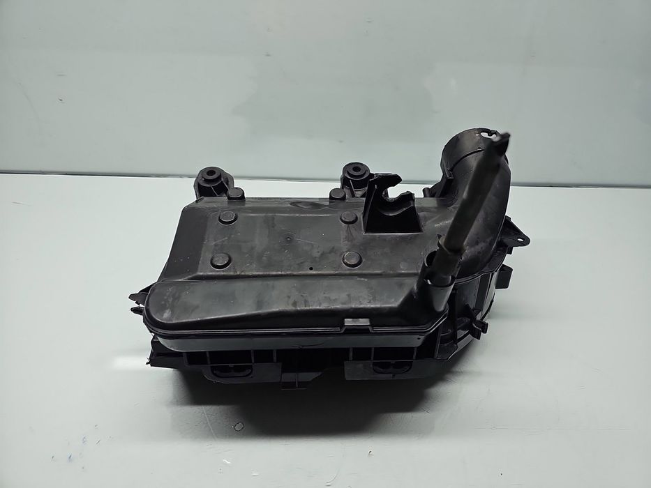 Carcasa filtru aer PEUGEOT 308 (II) [Fabr 2013-2020] 9673061080 1.6 HD