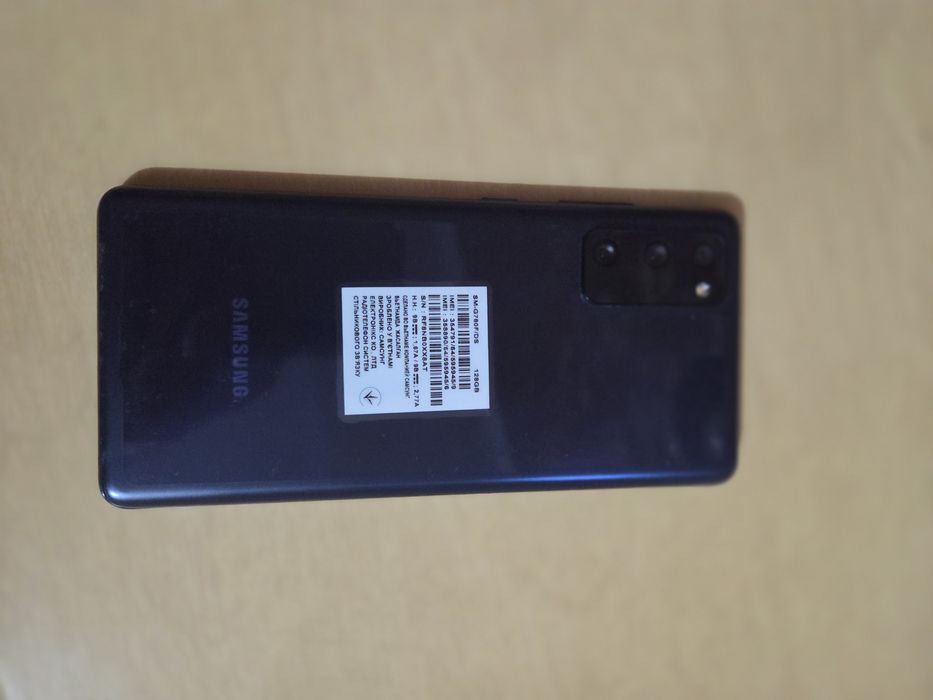Samsung S20 FE. 128 Gb.