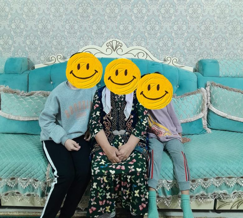 Диван сатылады 4 м