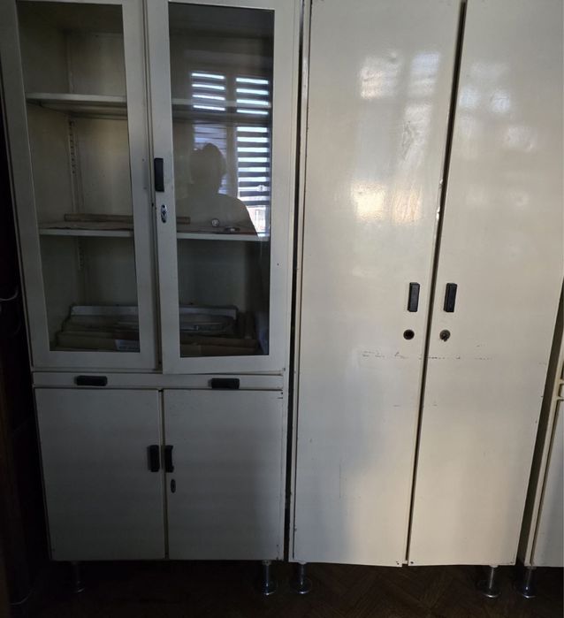 Химический стол, шкаф б/у