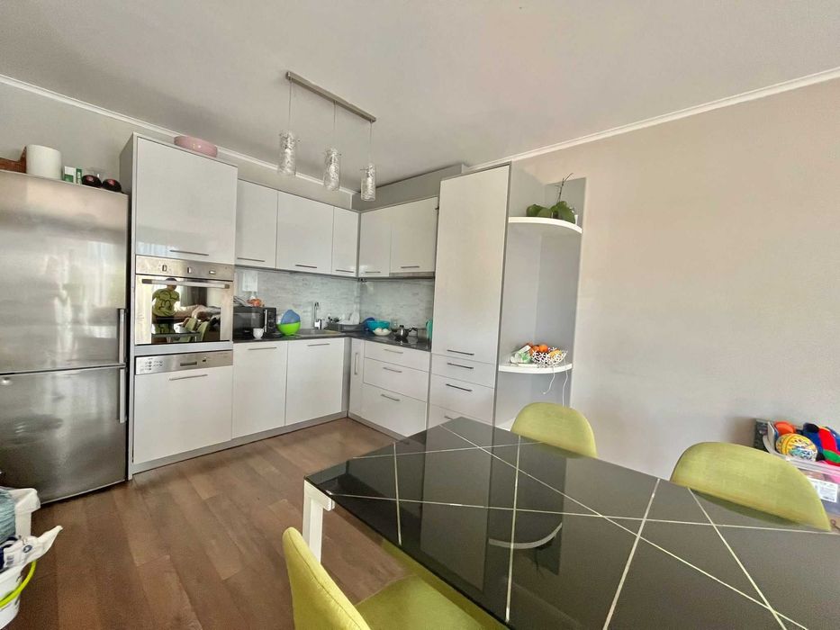 Дава се под наем Тристаен апартамент в Несебър - 70 кв.м за 600 € - Снимка #2