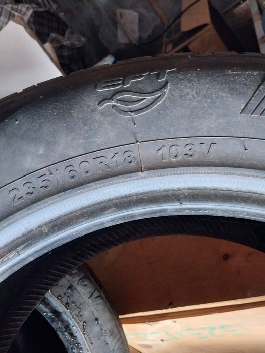 Продам автошины 235/60/18