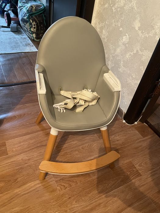 Продам детский стул