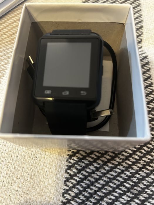 Смарт часовник НОВ!НАМАЛЕН!