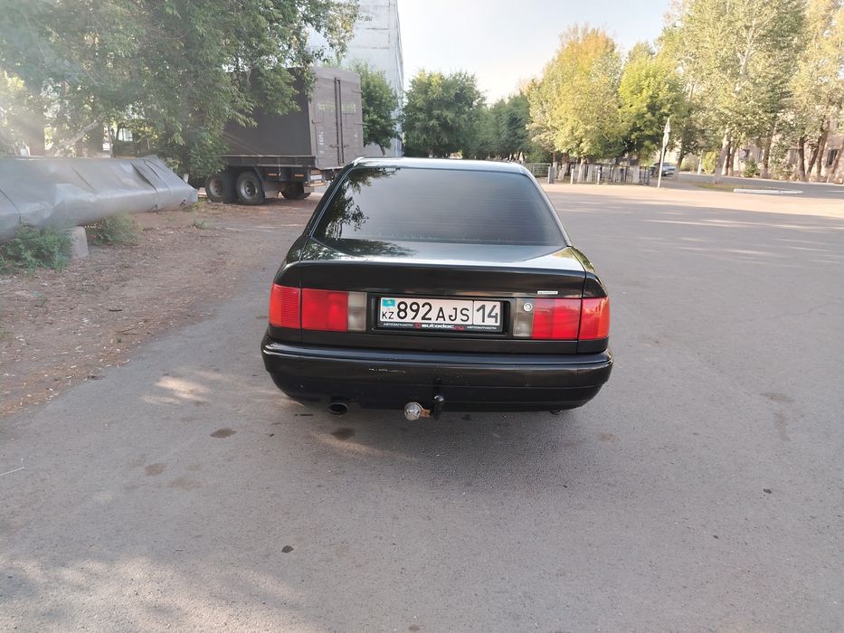 Продам Ауди 100 хтс