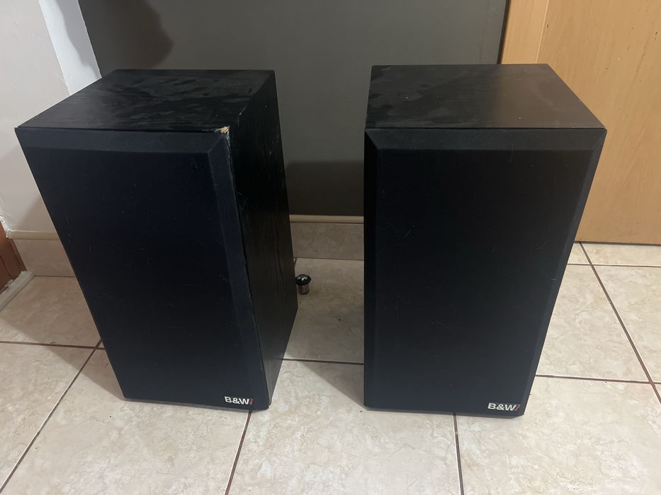 Boxe B&W DM110i functionale