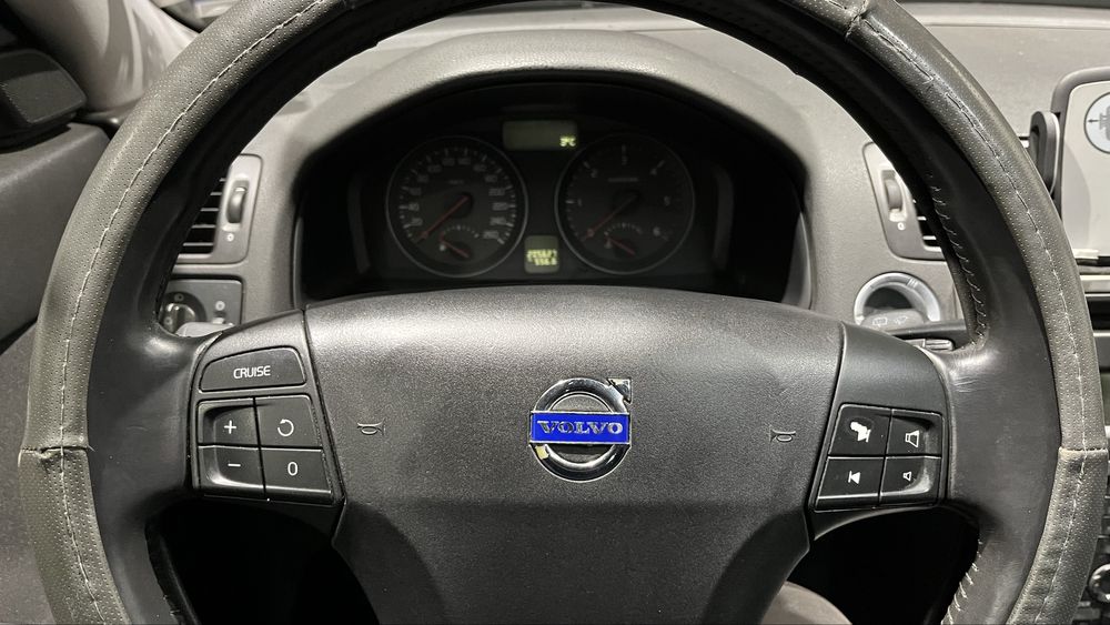 Volvo v50 2.0D facelift 136kc