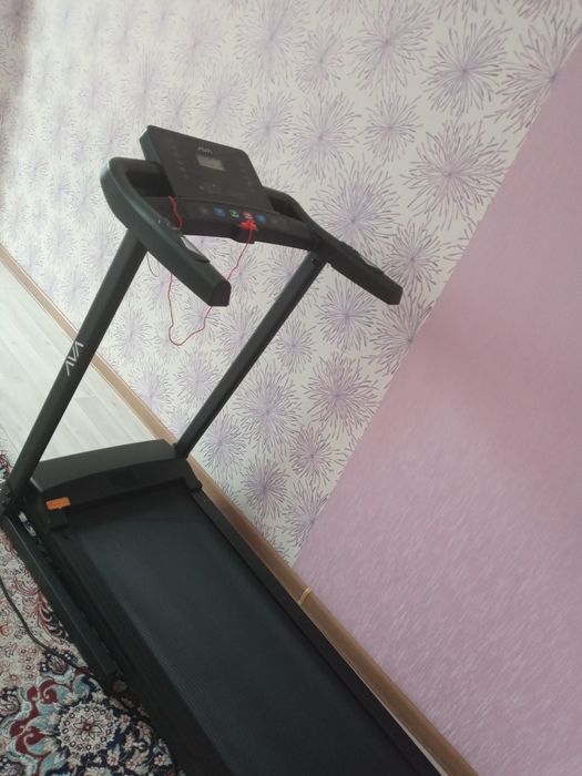 Беговая дорожка AVA B8