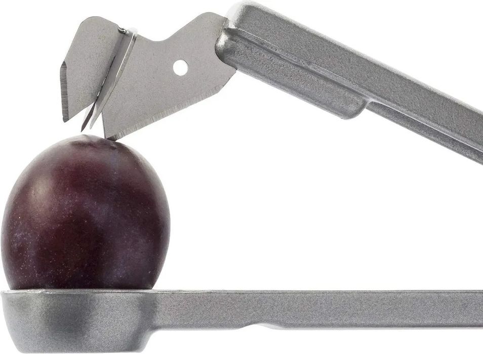 Уред за вадене на костилки от сливи

Материал: неръждаема стомана

Про