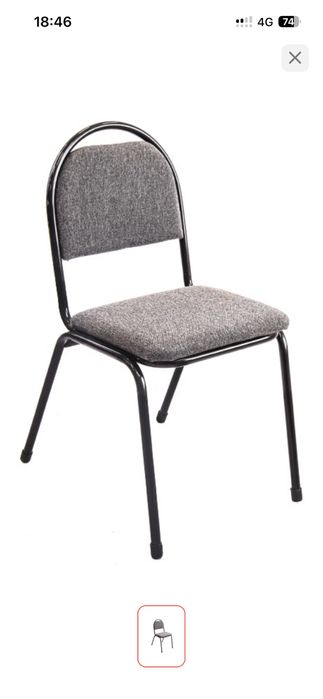 Офисные стулья в количестве 6 штук