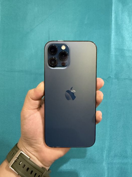 iPhone 12 Pro Max 128Gb акум 86 ор без ремонта идеал комплектаций нет