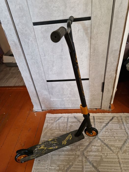 Продам железный самокат