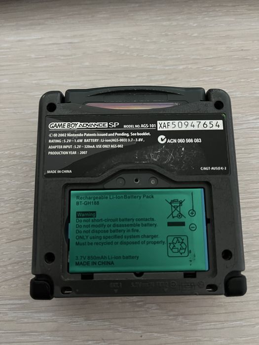 Game Boy Advance SP / AGS-101 / Новая батарея