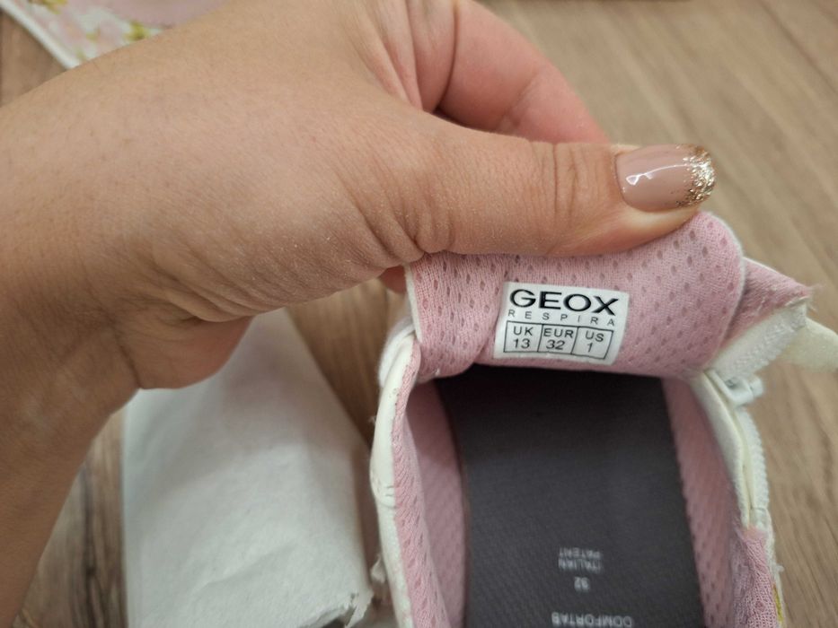 Детски сникърси Geox