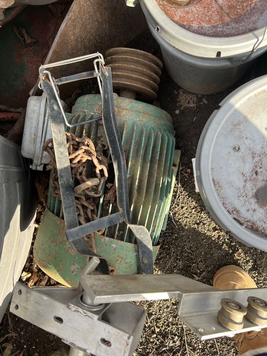 Moara dupa tractor de capacitate mare