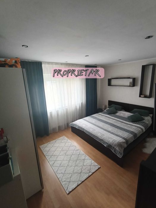Vând apartament cu doua camere în zona Bucovinei.