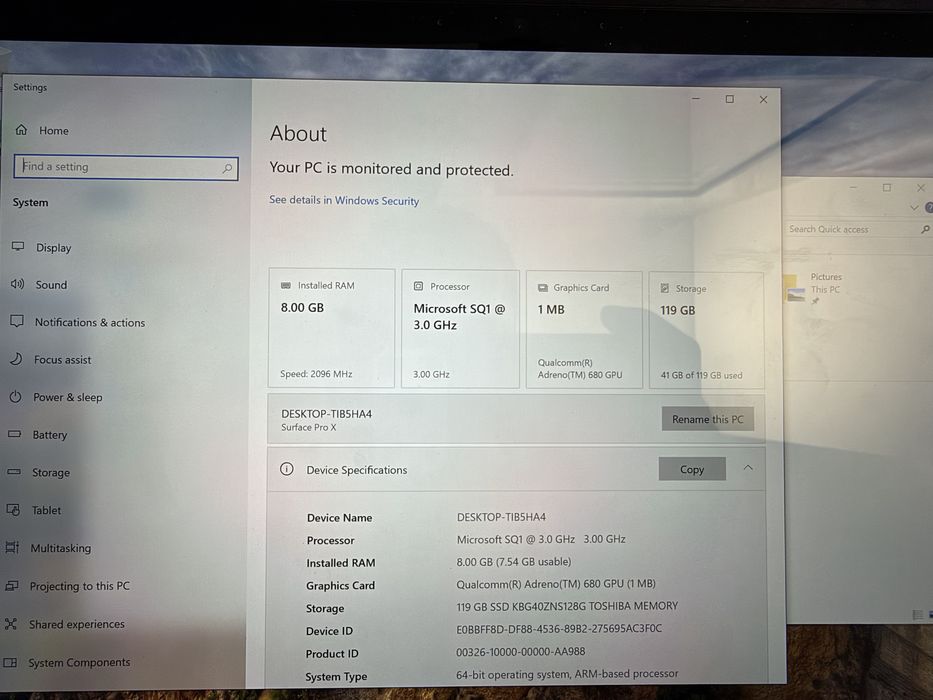 Microsoft Surface Pro X – SQ1, 8GB RAM, 128GB SSD, LTE – cutie originala