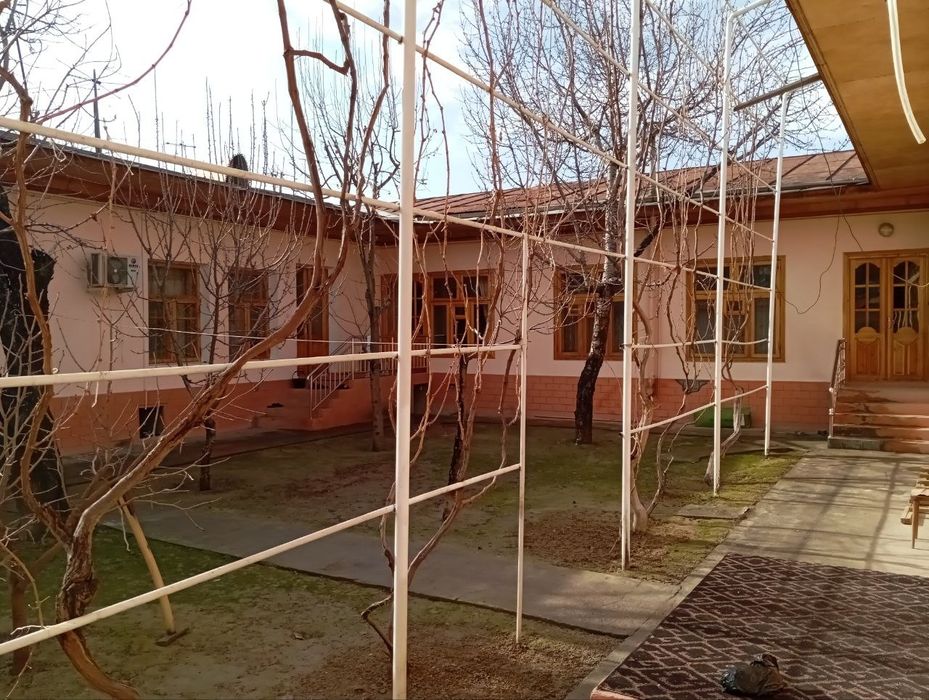 Участка сотилади