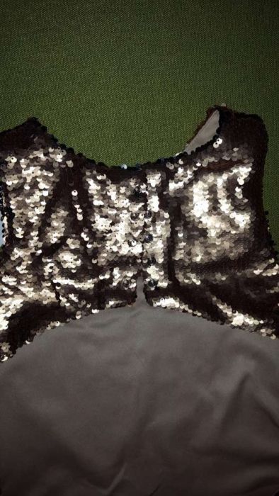 Rochie cu paiete. Rochita aurie. Marime s. Rochie eleganta.ocazie .