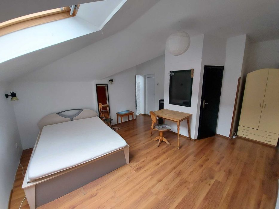 Дава се под наем Едностаен апартамент в София, Лозенец - 40 кв.м за 298.86 € - Снимка #1