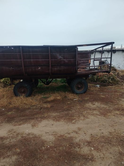 Продам прицеп 2 птс 4