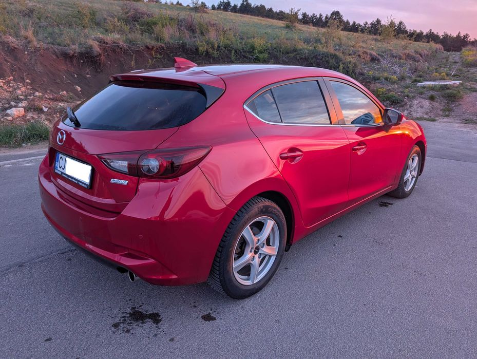 Mazda 3 2.0 Skyactiv 120CP REVOLUTION