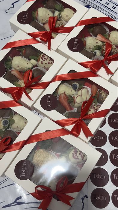 Клубника в шоколаде Атырау