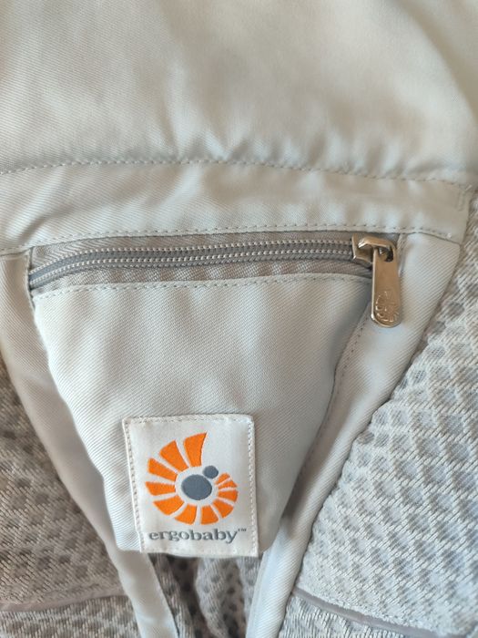 Эргорюкзак Ergobaby Omni Breeze