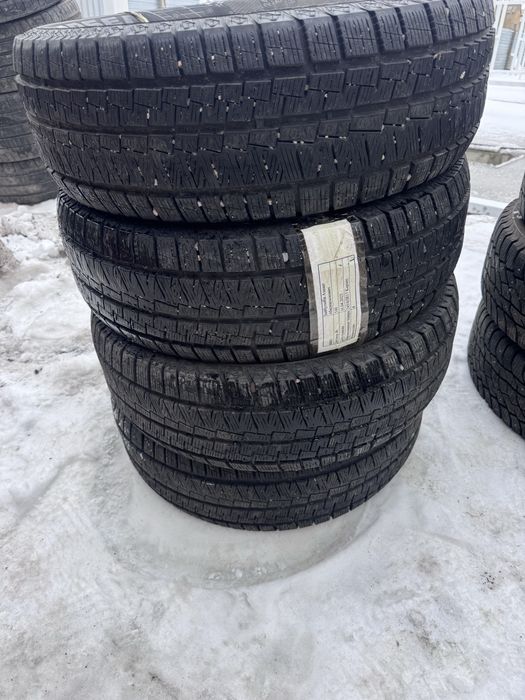 Шины  245/65/17  4 шт   Капсен