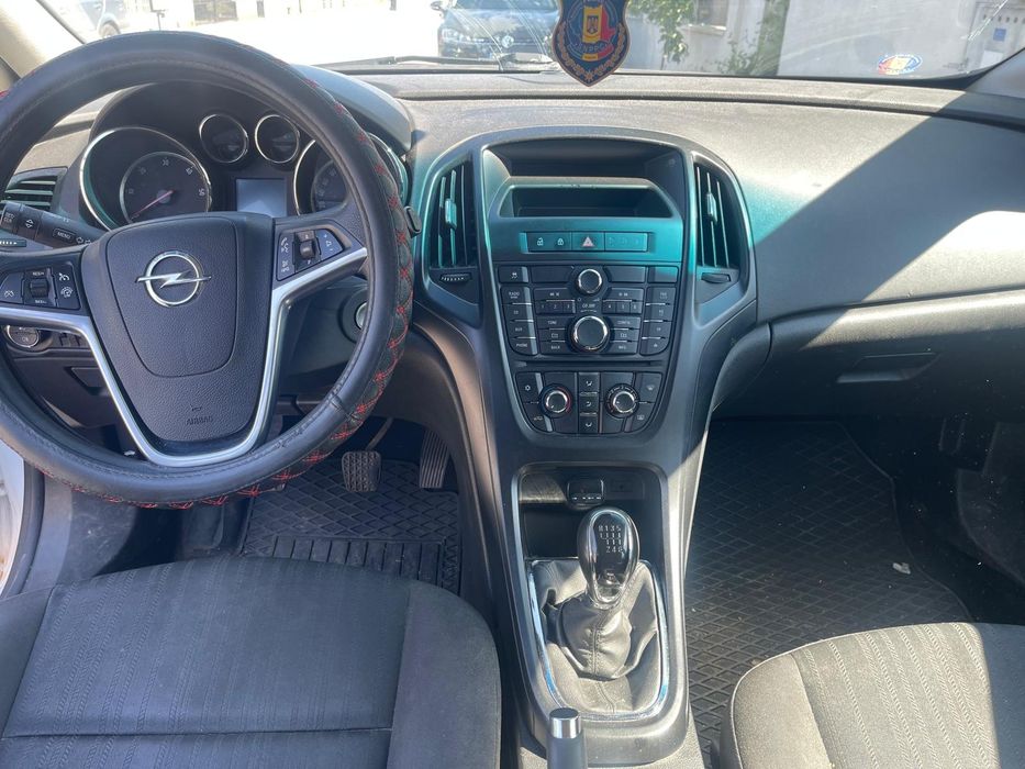 OPEL Astra 2014 — imagine 3