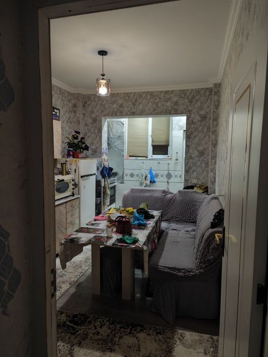 Продаю квартиру Яшнабадский р-он Авиасозлар Франция 2-ком 5-этаж 9-эта