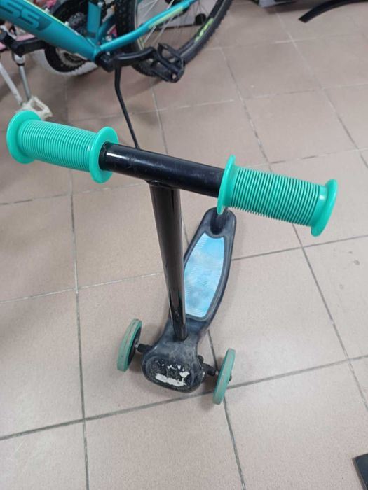 Детски тротинетки 3€ броя, две за 5€