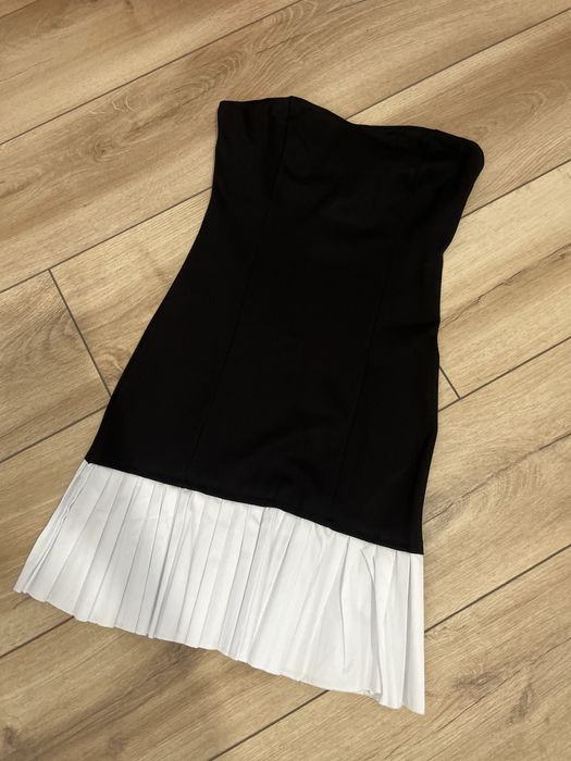 Дамска черна рокля little black dress