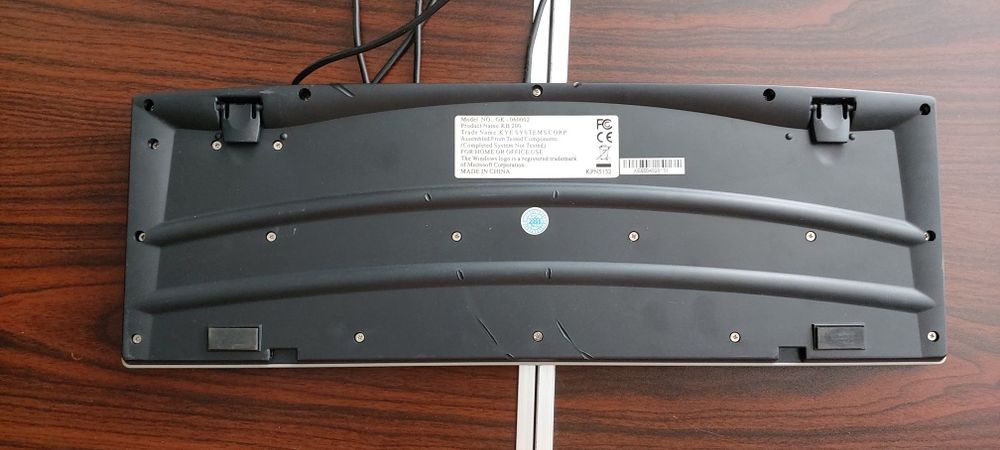 Клавиатура Genius KB 200